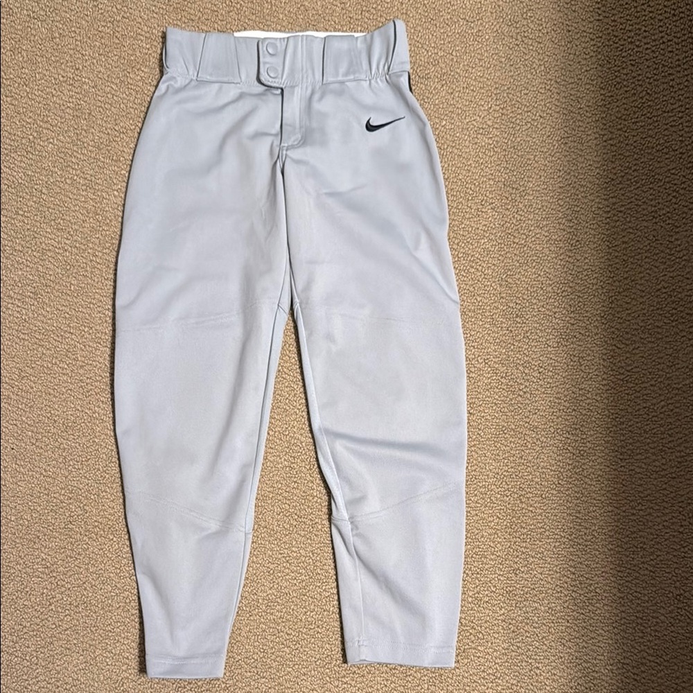 Nike Boy’s Gray long baseball Pants, size medium